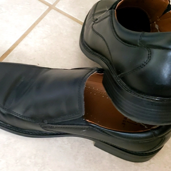 Boys or Mens Georgetown shoes size 7 1/2 used once. I GNC - Picture 4 of 7